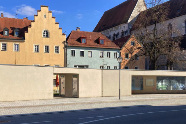 Auftaktveranstaltung zu den Kunstinstallationen im Servicegebäude 