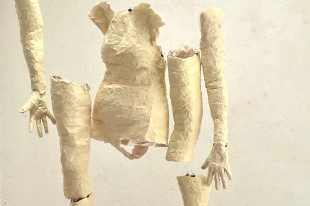 »kleidsam« von Anne Haring